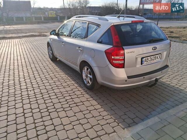 Серый Киа Сид, объемом двигателя 1.4 л и пробегом 204 тыс. км за 5950 $, фото 13 на Automoto.ua