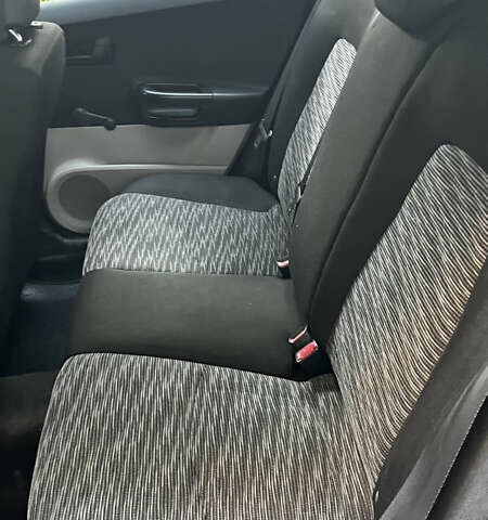 Серый Киа Сид, объемом двигателя 1.4 л и пробегом 230 тыс. км за 5200 $, фото 4 на Automoto.ua