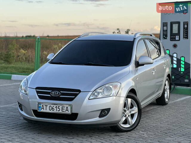 Серый Киа Сид, объемом двигателя 1.6 л и пробегом 263 тыс. км за 5850 $, фото 1 на Automoto.ua