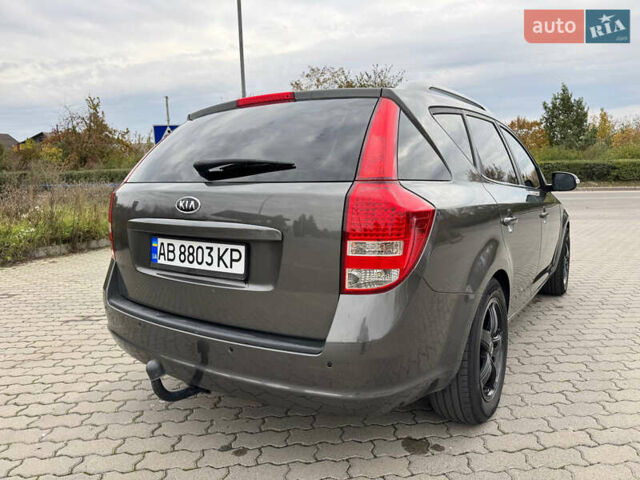 Серый Киа Сид, объемом двигателя 1.6 л и пробегом 276 тыс. км за 6700 $, фото 6 на Automoto.ua