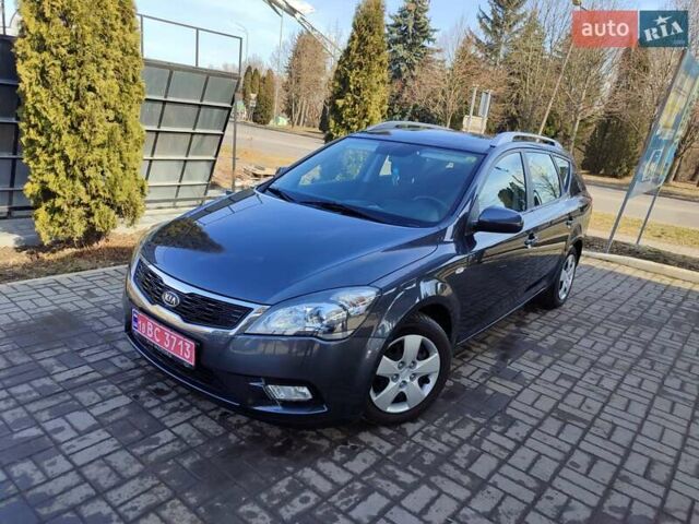 Серый Киа Сид, объемом двигателя 1.4 л и пробегом 146 тыс. км за 5999 $, фото 1 на Automoto.ua
