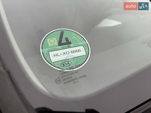 Серый Киа Сид, объемом двигателя 1.4 л и пробегом 250 тыс. км за 4999 $, фото 7 на Automoto.ua