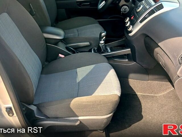 Сірий Кіа Сід, об'ємом двигуна 1.4 л та пробігом 205 тис. км за 6200 $, фото 7 на Automoto.ua