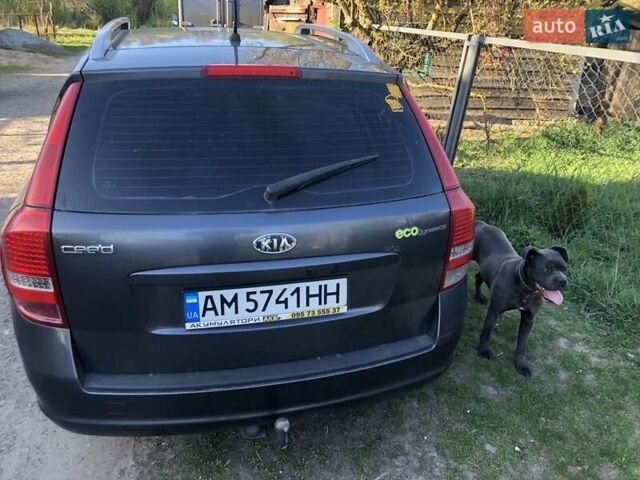 Сірий Кіа Сід, об'ємом двигуна 1.6 л та пробігом 225 тис. км за 6000 $, фото 4 на Automoto.ua