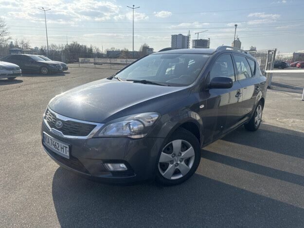Сірий Кіа Сід, об'ємом двигуна 1.6 л та пробігом 189 тис. км за 6700 $, фото 1 на Automoto.ua
