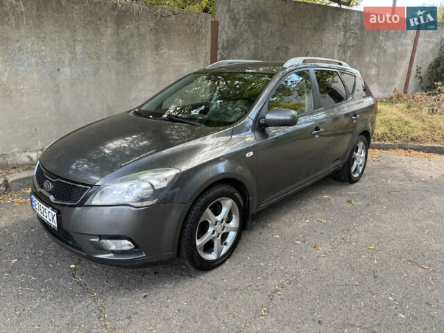 Серый Киа Сид, объемом двигателя 1.58 л и пробегом 224 тыс. км за 6250 $, фото 17 на Automoto.ua