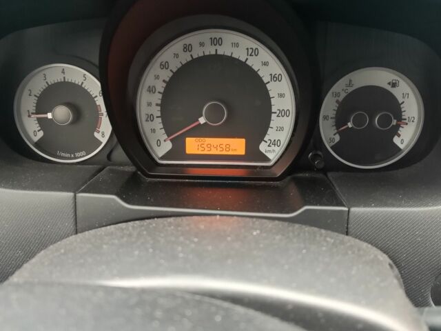 Сірий Кіа Сід, об'ємом двигуна 0 л та пробігом 160 тис. км за 7700 $, фото 5 на Automoto.ua