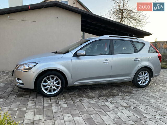 Серый Киа Сид, объемом двигателя 1.59 л и пробегом 158 тыс. км за 8590 $, фото 5 на Automoto.ua