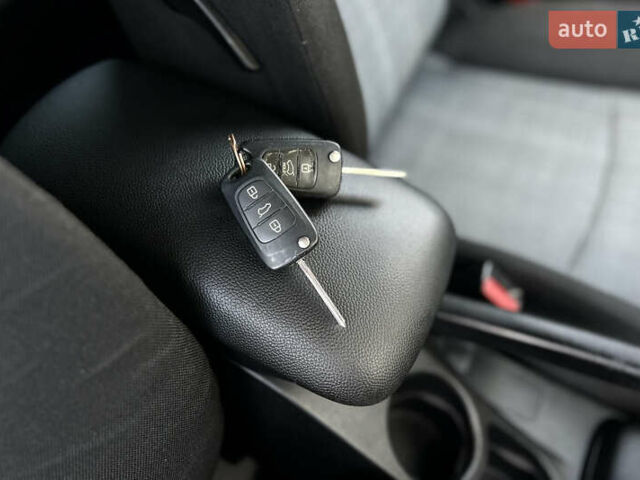 Серый Киа Сид, объемом двигателя 1.4 л и пробегом 221 тыс. км за 6399 $, фото 53 на Automoto.ua