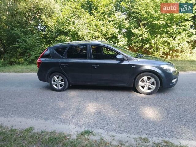 Сірий Кіа Сід, об'ємом двигуна 1.6 л та пробігом 210 тис. км за 6600 $, фото 8 на Automoto.ua