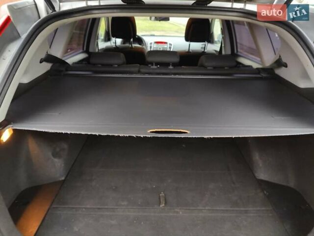 Серый Киа Сид, объемом двигателя 1.4 л и пробегом 211 тыс. км за 6550 $, фото 18 на Automoto.ua