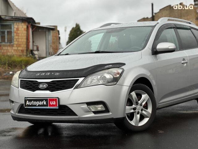 Серый Киа Сид, объемом двигателя 1.6 л и пробегом 224 тыс. км за 7490 $, фото 2 на Automoto.ua