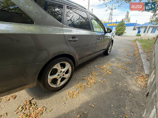 Сірий Кіа Сід, об'ємом двигуна 1.58 л та пробігом 245 тис. км за 6300 $, фото 12 на Automoto.ua