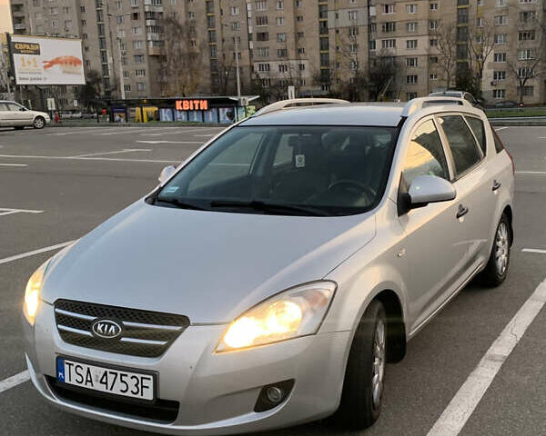 Серый Киа Сид, объемом двигателя 2.02 л и пробегом 297 тыс. км за 3650 $, фото 1 на Automoto.ua
