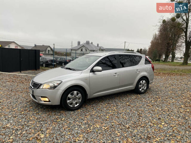 Серый Киа Сид, объемом двигателя 1.58 л и пробегом 204 тыс. км за 6299 $, фото 2 на Automoto.ua