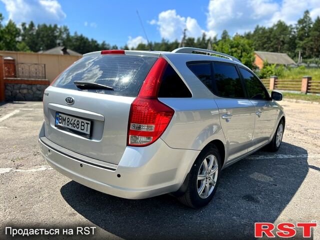Серый Киа Сид, объемом двигателя 1.4 л и пробегом 234 тыс. км за 6000 $, фото 5 на Automoto.ua