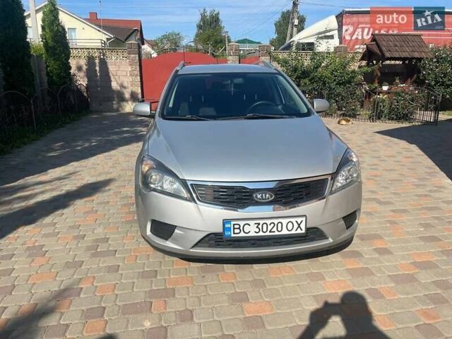 Сірий Кіа Сід, об'ємом двигуна 1.4 л та пробігом 194 тис. км за 5600 $, фото 5 на Automoto.ua