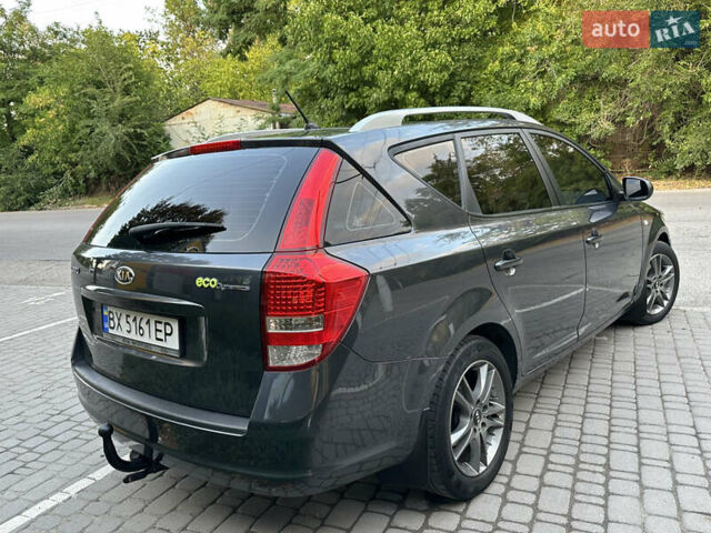 Сірий Кіа Сід, об'ємом двигуна 1.58 л та пробігом 262 тис. км за 6900 $, фото 10 на Automoto.ua