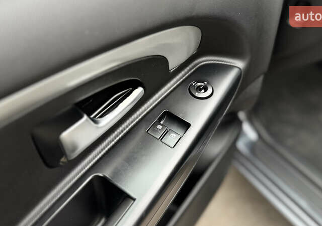 Серый Киа Сид, объемом двигателя 1.6 л и пробегом 263 тыс. км за 6750 $, фото 24 на Automoto.ua