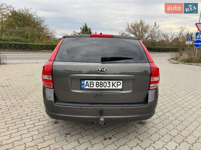 Серый Киа Сид, объемом двигателя 1.6 л и пробегом 276 тыс. км за 6700 $, фото 8 на Automoto.ua