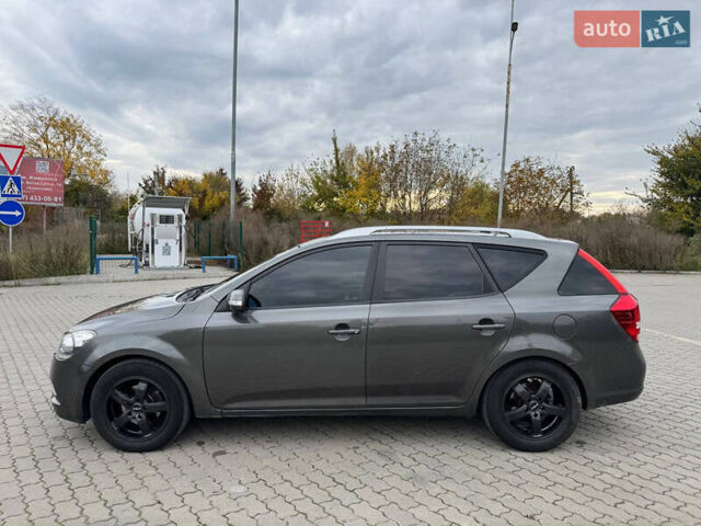 Серый Киа Сид, объемом двигателя 1.6 л и пробегом 276 тыс. км за 6700 $, фото 15 на Automoto.ua