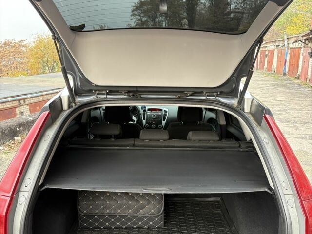 Серый Киа Сид, объемом двигателя 1.4 л и пробегом 151 тыс. км за 6300 $, фото 5 на Automoto.ua