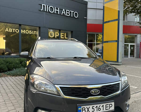 Сірий Кіа Сід, об'ємом двигуна 1.58 л та пробігом 262 тис. км за 6900 $, фото 1 на Automoto.ua