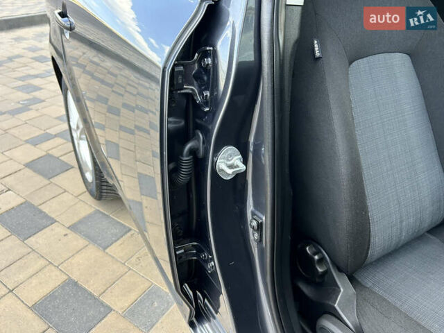 Сірий Кіа Сід, об'ємом двигуна 1.4 л та пробігом 221 тис. км за 6650 $, фото 62 на Automoto.ua