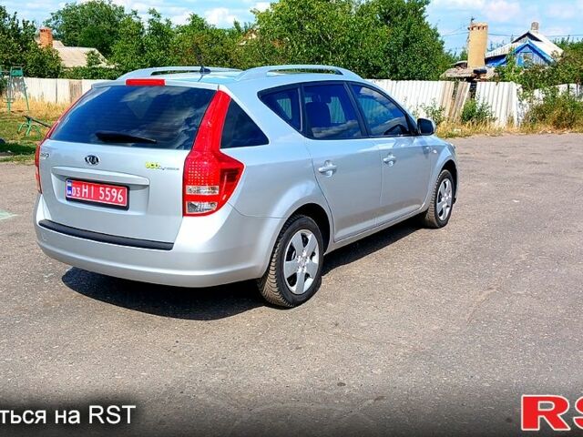 Сірий Кіа Сід, об'ємом двигуна 1.4 л та пробігом 205 тис. км за 6200 $, фото 3 на Automoto.ua