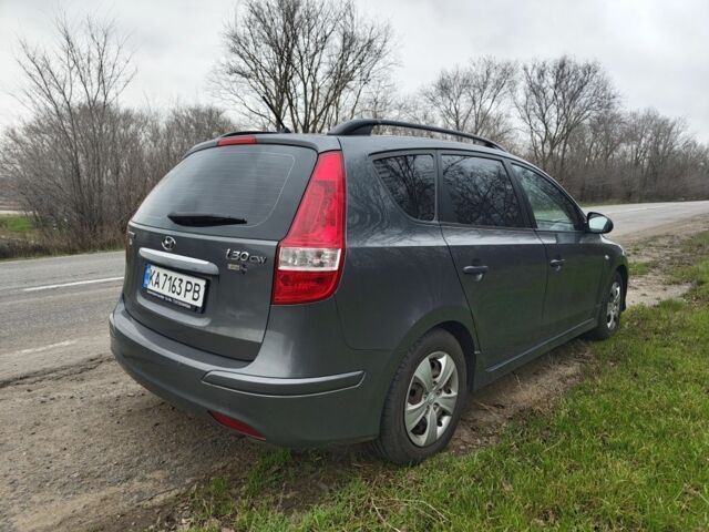 Серый Киа Сид, объемом двигателя 1.4 л и пробегом 121 тыс. км за 6400 $, фото 1 на Automoto.ua