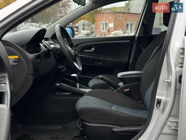 Серый Киа Сид, объемом двигателя 1.6 л и пробегом 224 тыс. км за 7490 $, фото 20 на Automoto.ua