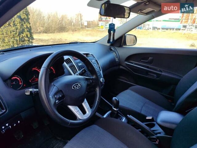 Серый Киа Сид, объемом двигателя 1.4 л и пробегом 146 тыс. км за 5999 $, фото 12 на Automoto.ua