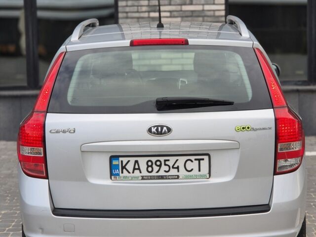 Сірий Кіа Сід, об'ємом двигуна 1.6 л та пробігом 250 тис. км за 6650 $, фото 3 на Automoto.ua
