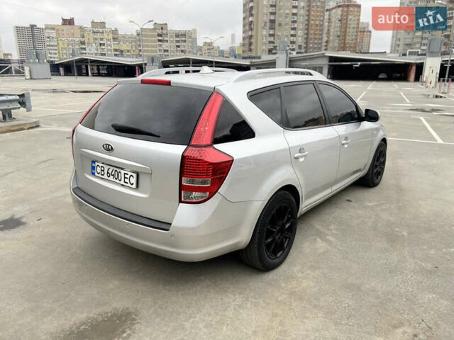 Серый Киа Сид, объемом двигателя 1.58 л и пробегом 263 тыс. км за 5999 $, фото 6 на Automoto.ua