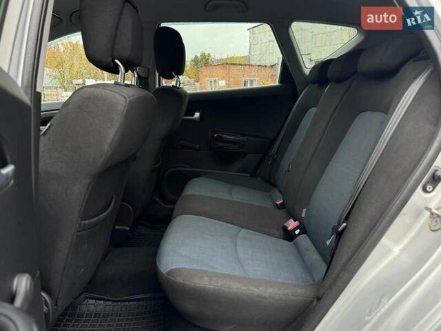 Серый Киа Сид, объемом двигателя 1.6 л и пробегом 224 тыс. км за 7490 $, фото 33 на Automoto.ua