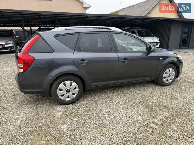 Серый Киа Сид, объемом двигателя 1.4 л и пробегом 250 тыс. км за 4999 $, фото 4 на Automoto.ua