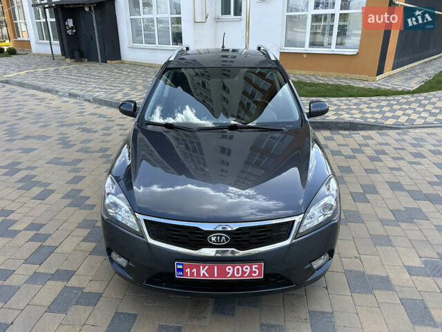 Сірий Кіа Сід, об'ємом двигуна 1.4 л та пробігом 221 тис. км за 6650 $, фото 9 на Automoto.ua
