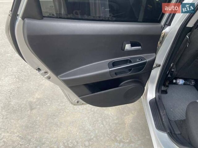 Сірий Кіа Сід, об'ємом двигуна 1.58 л та пробігом 263 тис. км за 5999 $, фото 21 на Automoto.ua