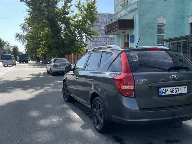 Сірий Кіа Сід, об'ємом двигуна 1.6 л та пробігом 282 тис. км за 6600 $, фото 3 на Automoto.ua
