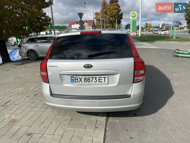Серый Киа Сид, объемом двигателя 1.6 л и пробегом 261 тыс. км за 6600 $, фото 6 на Automoto.ua