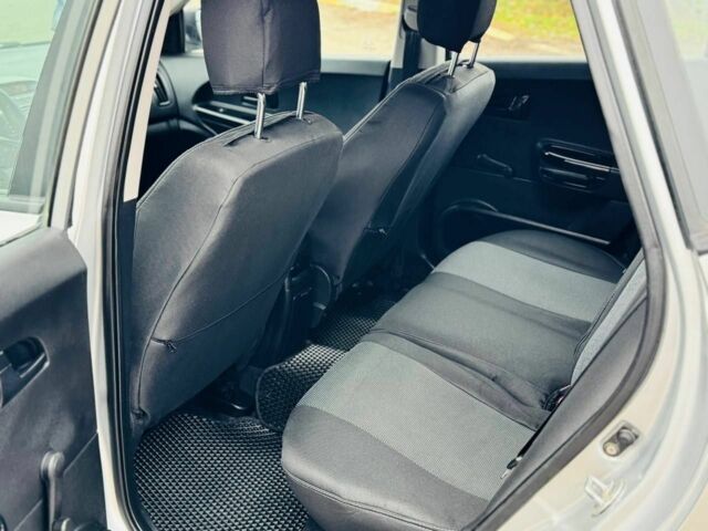 Серый Киа Сид, объемом двигателя 1.4 л и пробегом 157 тыс. км за 5700 $, фото 6 на Automoto.ua