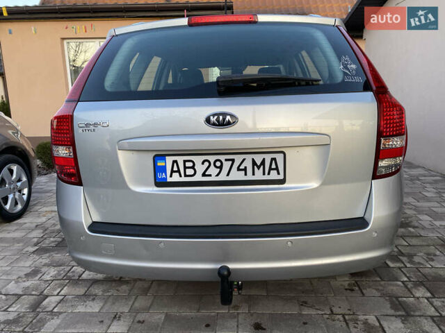 Серый Киа Сид, объемом двигателя 1.59 л и пробегом 158 тыс. км за 8590 $, фото 10 на Automoto.ua