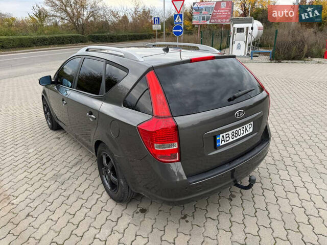Серый Киа Сид, объемом двигателя 1.6 л и пробегом 276 тыс. км за 6700 $, фото 13 на Automoto.ua
