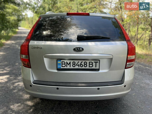 Серый Киа Сид, объемом двигателя 1.4 л и пробегом 234 тыс. км за 6000 $, фото 5 на Automoto.ua