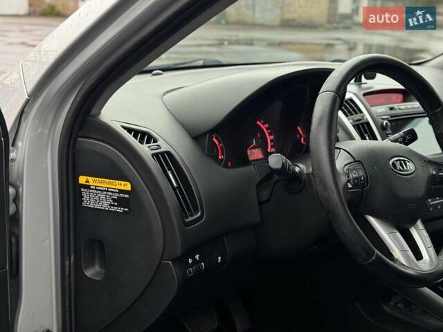 Серый Киа Сид, объемом двигателя 1.6 л и пробегом 224 тыс. км за 7490 $, фото 19 на Automoto.ua