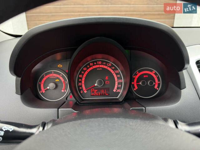 Серый Киа Сид, объемом двигателя 1.6 л и пробегом 263 тыс. км за 6750 $, фото 40 на Automoto.ua