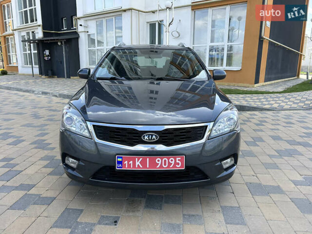 Сірий Кіа Сід, об'ємом двигуна 1.4 л та пробігом 221 тис. км за 6650 $, фото 8 на Automoto.ua