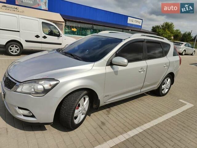 Сірий Кіа Сід, об'ємом двигуна 1.6 л та пробігом 225 тис. км за 6600 $, фото 6 на Automoto.ua