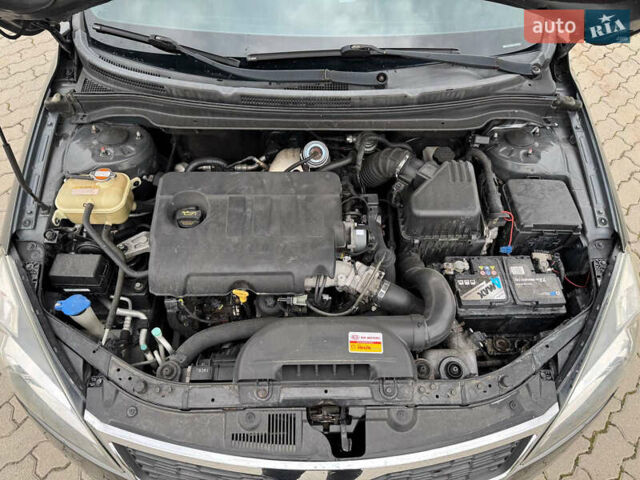 Серый Киа Сид, объемом двигателя 1.6 л и пробегом 276 тыс. км за 6700 $, фото 38 на Automoto.ua