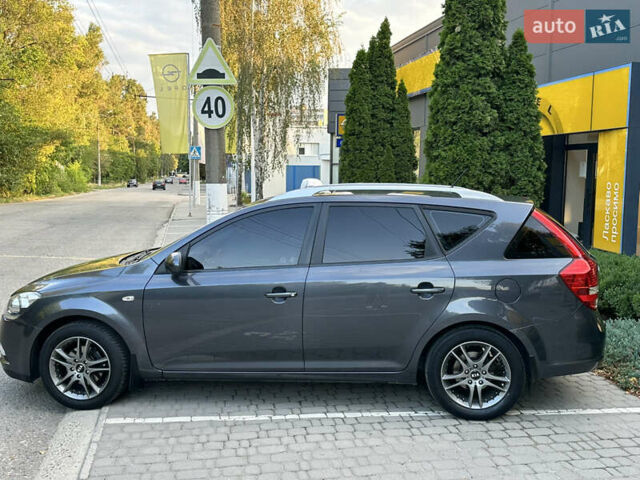 Сірий Кіа Сід, об'ємом двигуна 1.58 л та пробігом 262 тис. км за 6900 $, фото 7 на Automoto.ua